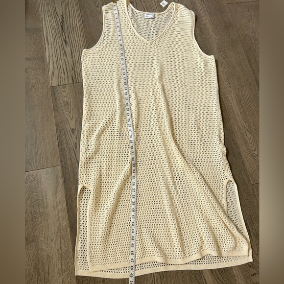 Amazing!!!! BNWT mesh coverup old navy - Picture 6 of 7